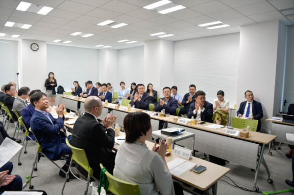 8bd1cd4818604fbf9de52b02590c5d43 8bd1cd4818604fbf9de52b02590c5d43