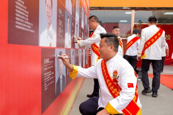 06e94af0dccb605d19e3787aba17b82b 06e94af0dccb605d19e3787aba17b82b