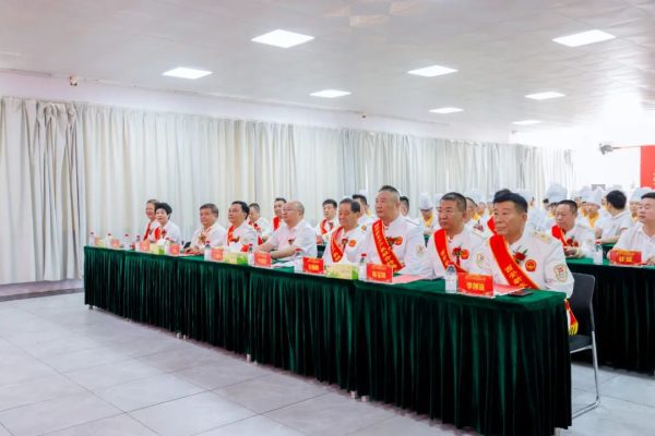 b0f04cdf28d63180519dd46a0d8180c0 b0f04cdf28d63180519dd46a0d8180c0