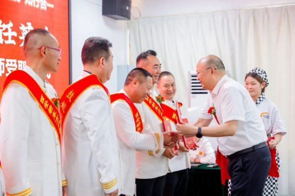 bacc8181053c258446d939d2e02db3f6 bacc8181053c258446d939d2e02db3f6